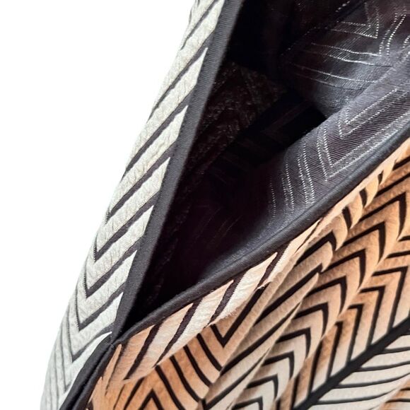 Chico's Travelers Collection Chevron Jacquard Cape - Picture 9 of 12